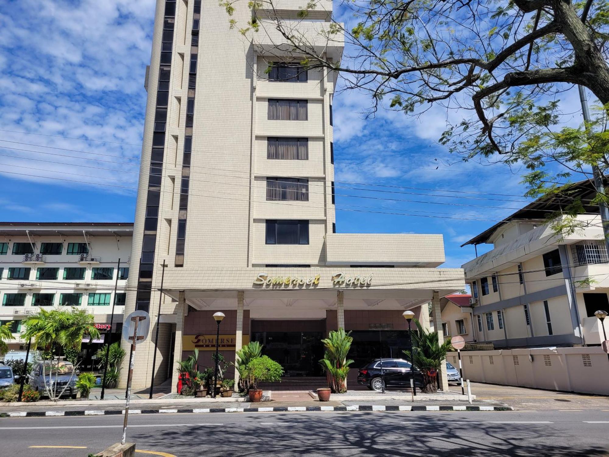 Somerset Hotel Miri Exterior foto